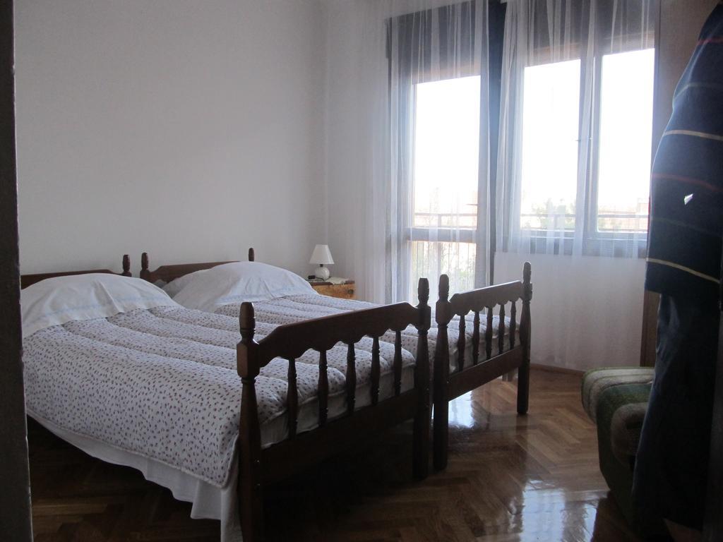Apartment Razum Pula Exterior foto
