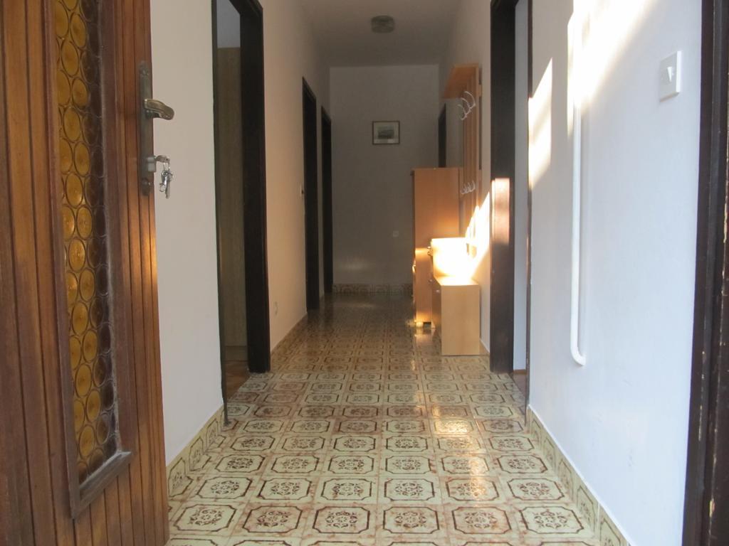Apartment Razum Pula Exterior foto